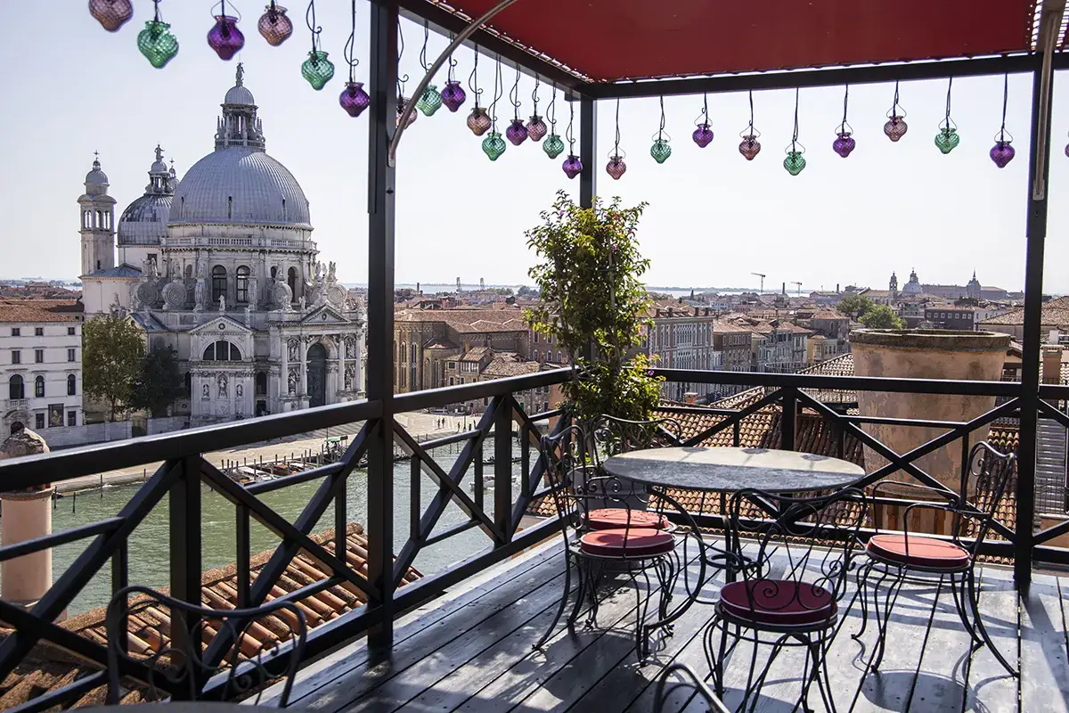 L'Hotel Bauer Turismo di lusso, in Italia gli stranieri fanno shopping di hotel a 5 stelle